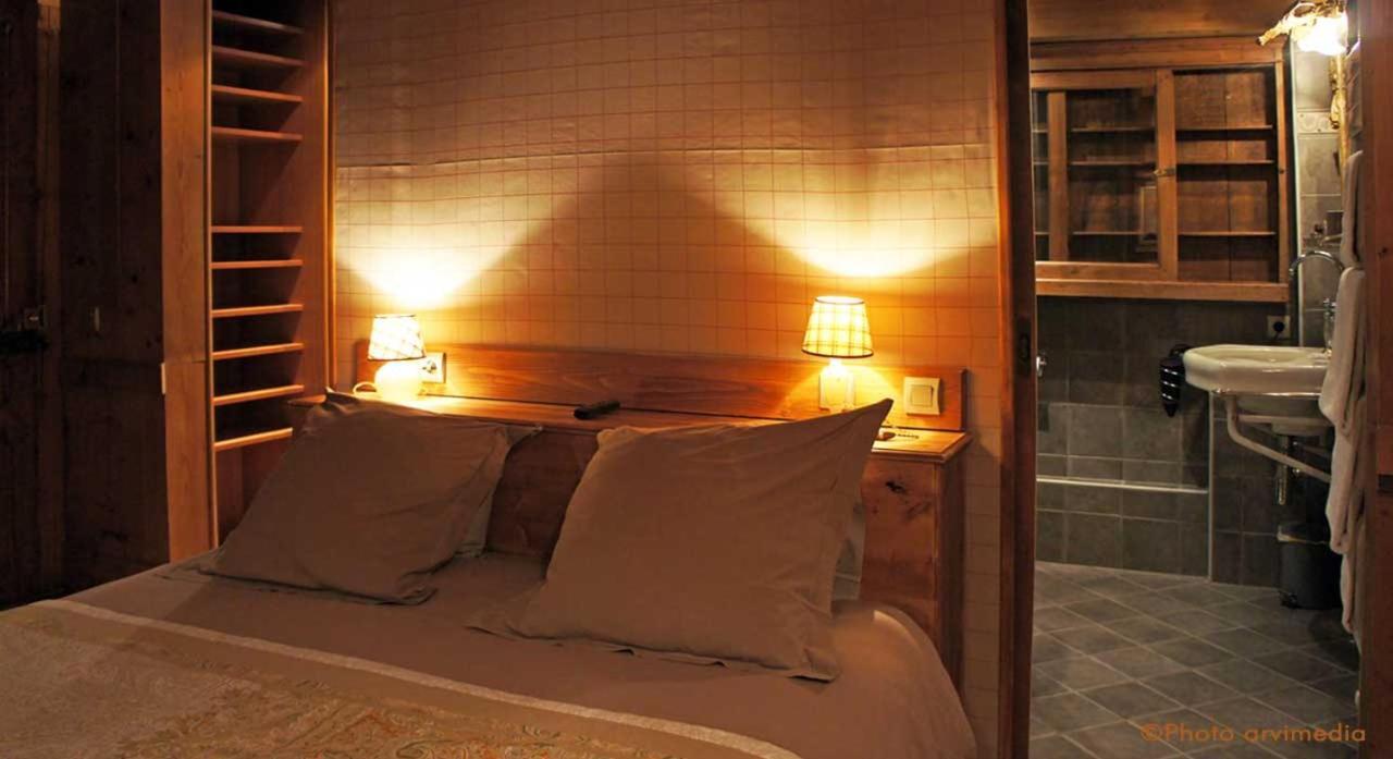 Chambres D'Hotes Le Barna 라클루자 외부 사진